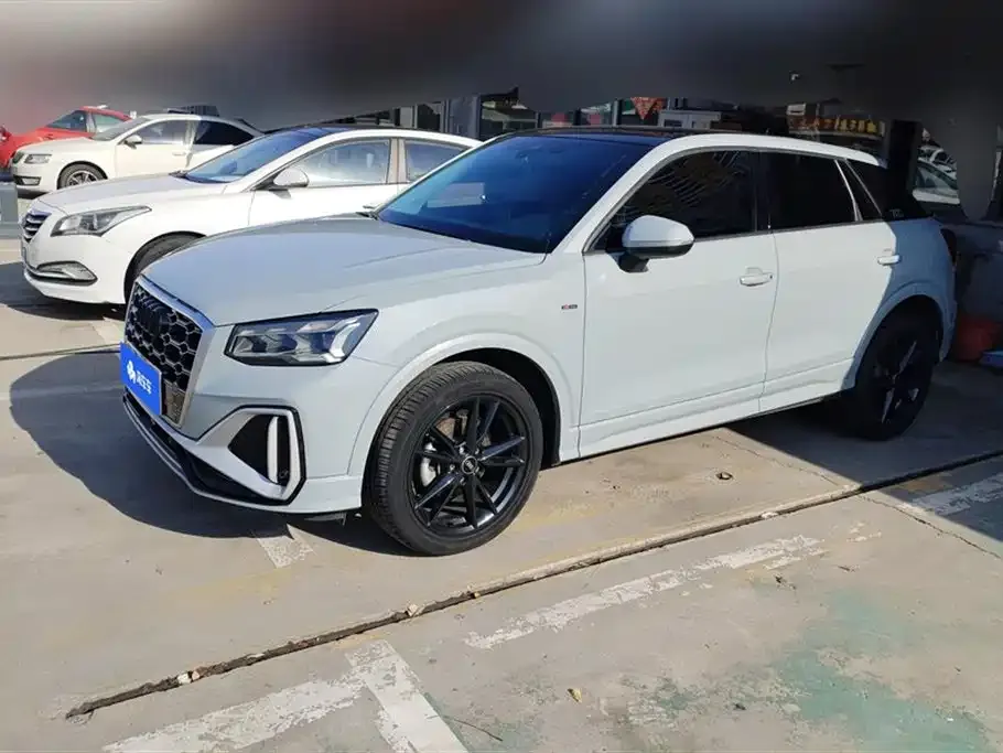 Audi Q2L 2022 из CN, фото 1