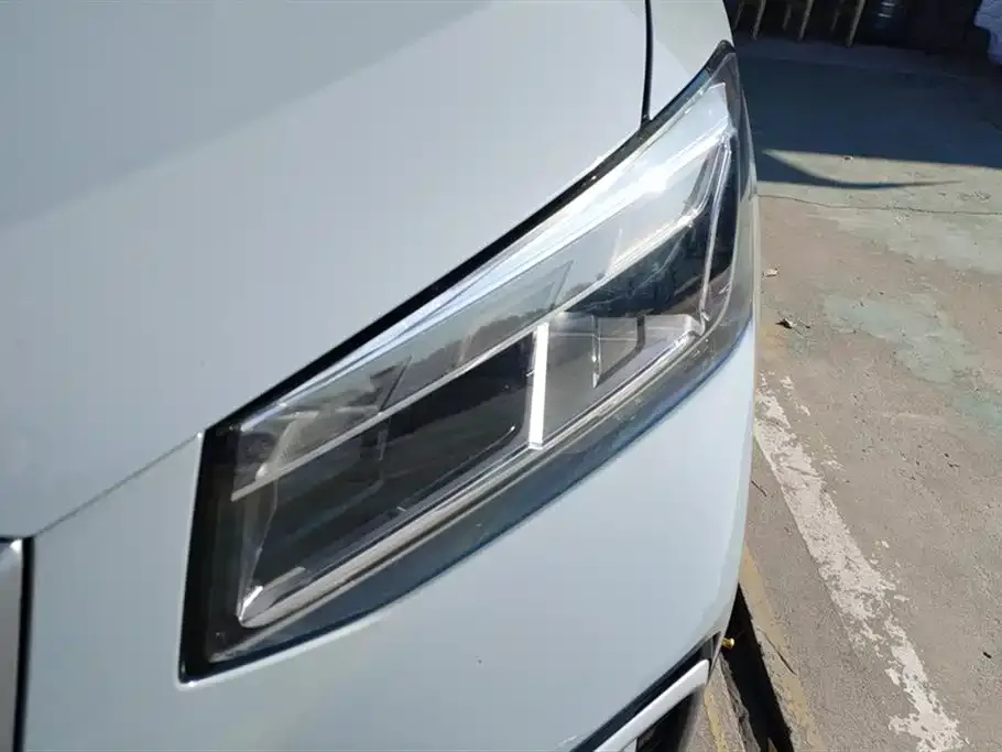Audi Q2L 2022 из CN, фото 2