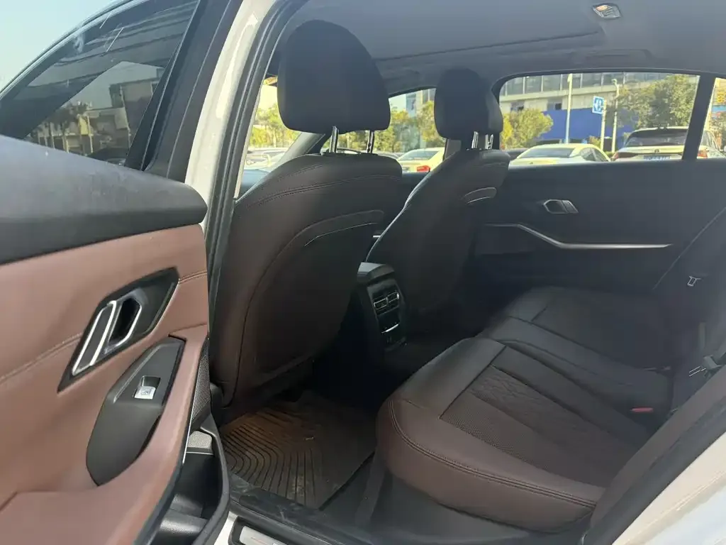 BMW i3 2022 из CN, фото 10