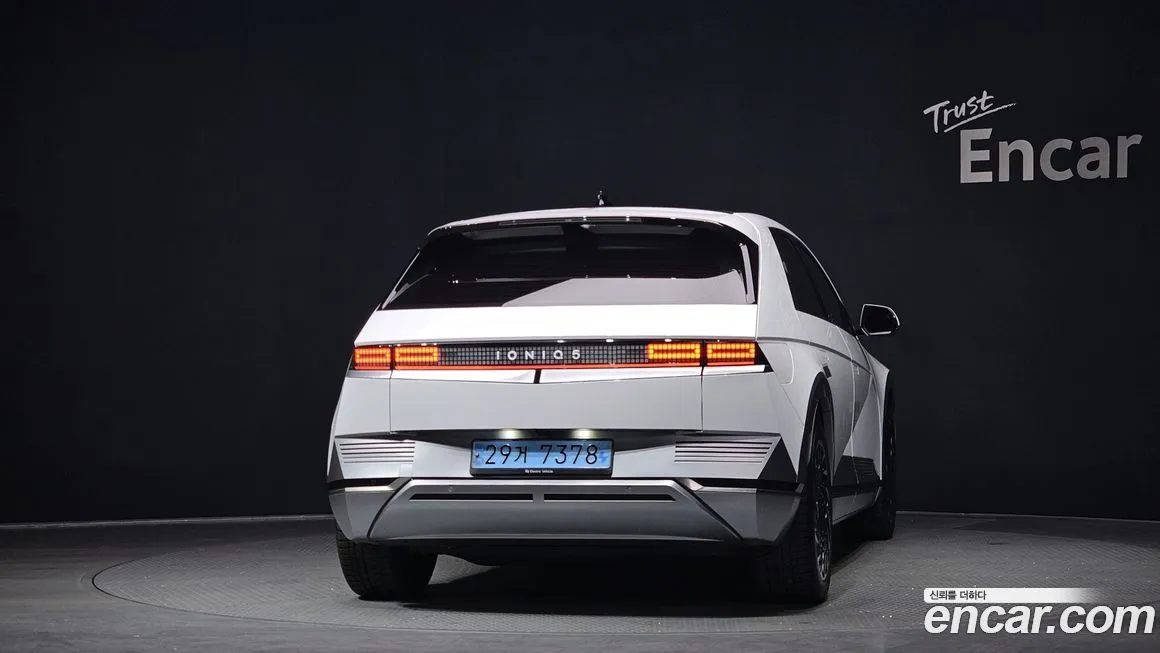 Hyundai Ioniq5 — фото 3