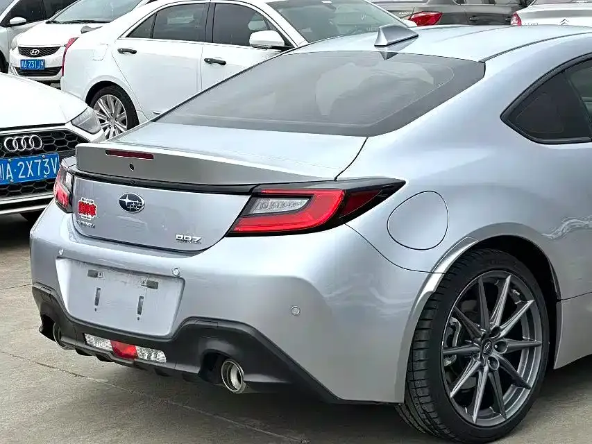 Subaru BRZ — фото 5