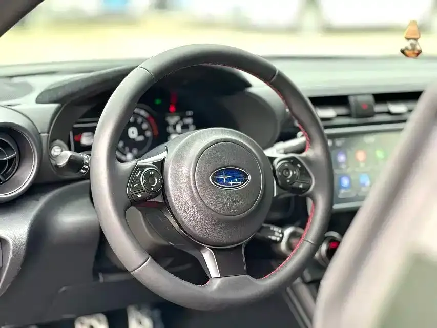 Subaru BRZ — фото 2