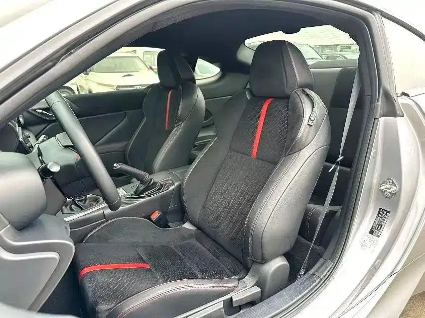 Subaru BRZ — фото 8