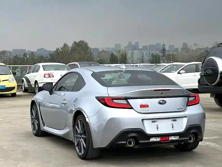 Subaru BRZ — фото 3