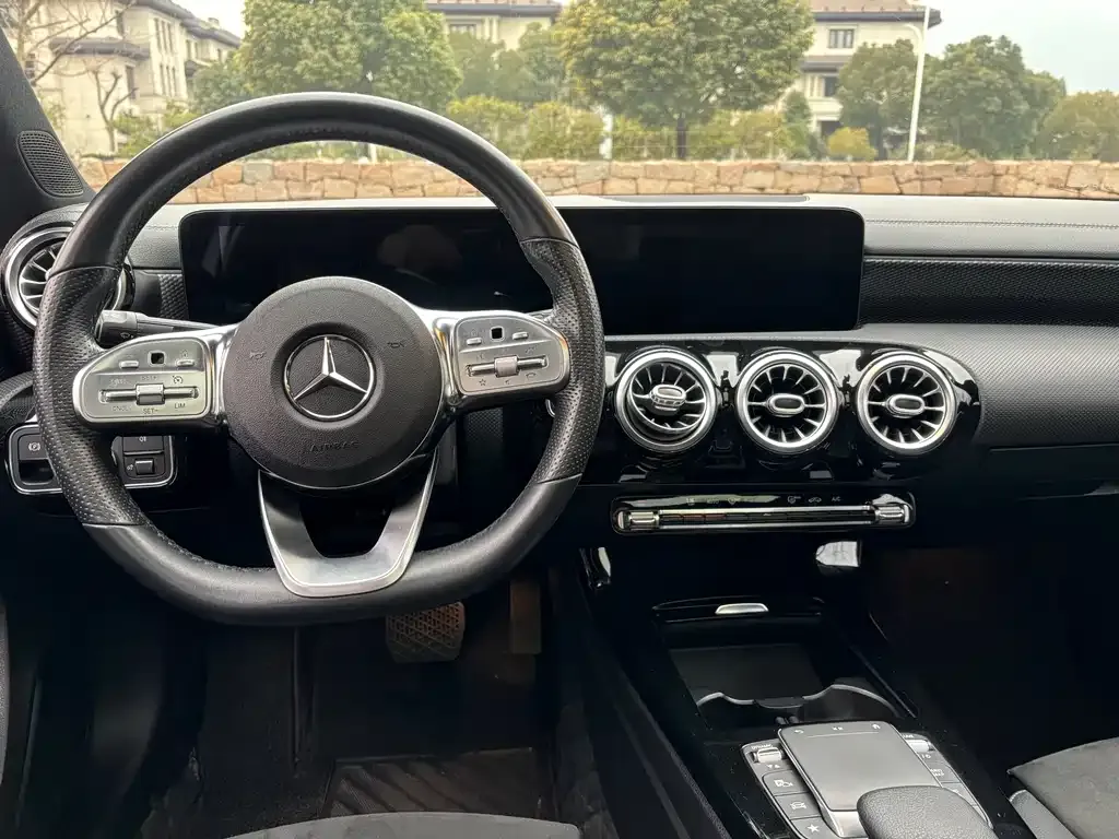 Mercedes-Benz A-Class 2021 из CN, фото 8