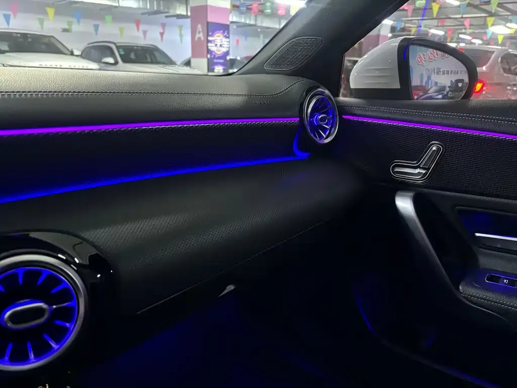 Mercedes-Benz A-Class 2021 из CN, фото 2