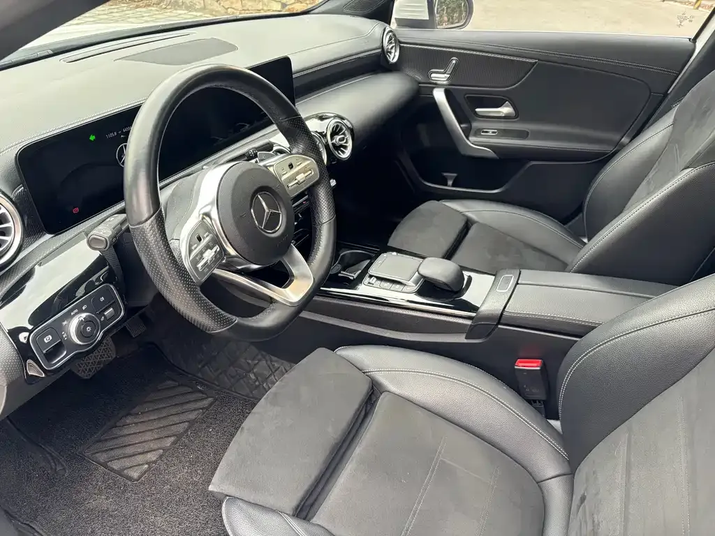 Mercedes-Benz A-Class 2021 из CN, фото 4