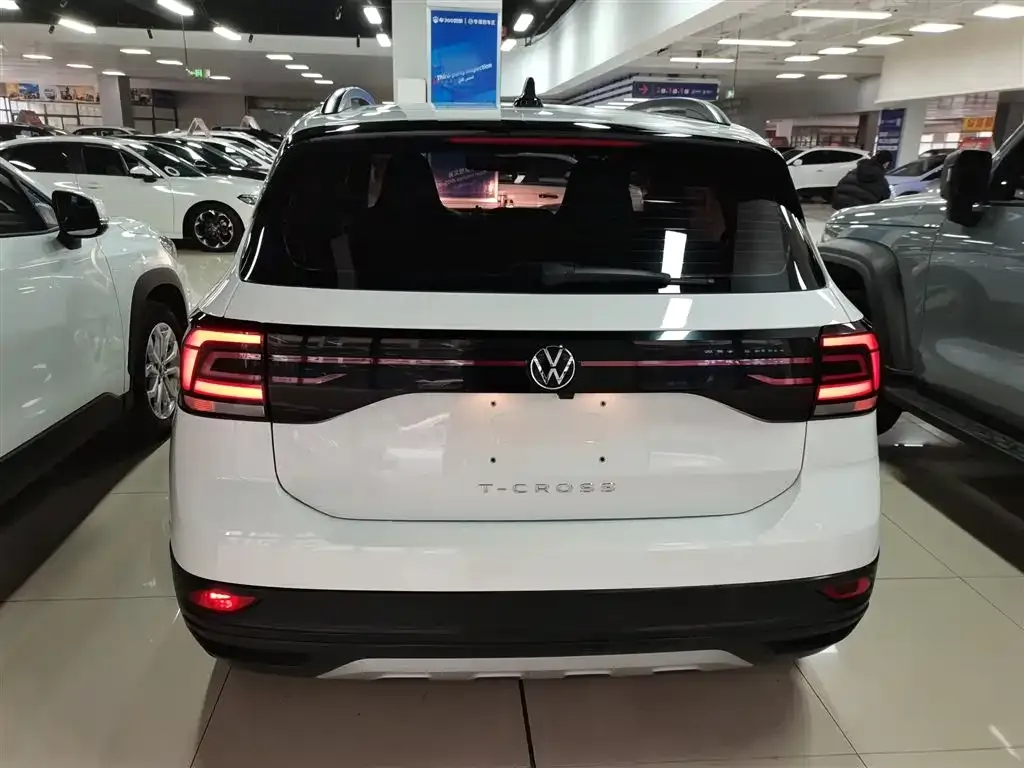 Volkswagen T-Cross 2023 из CN, фото 3