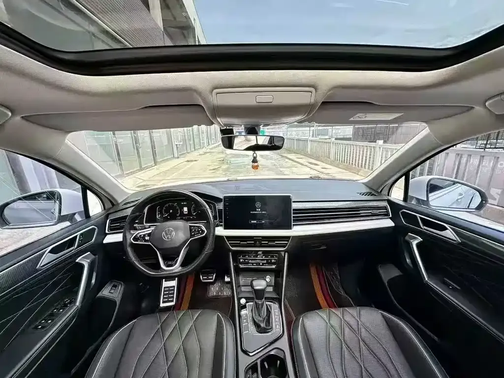 Volkswagen Tiguan L 2022 из CN, фото 9