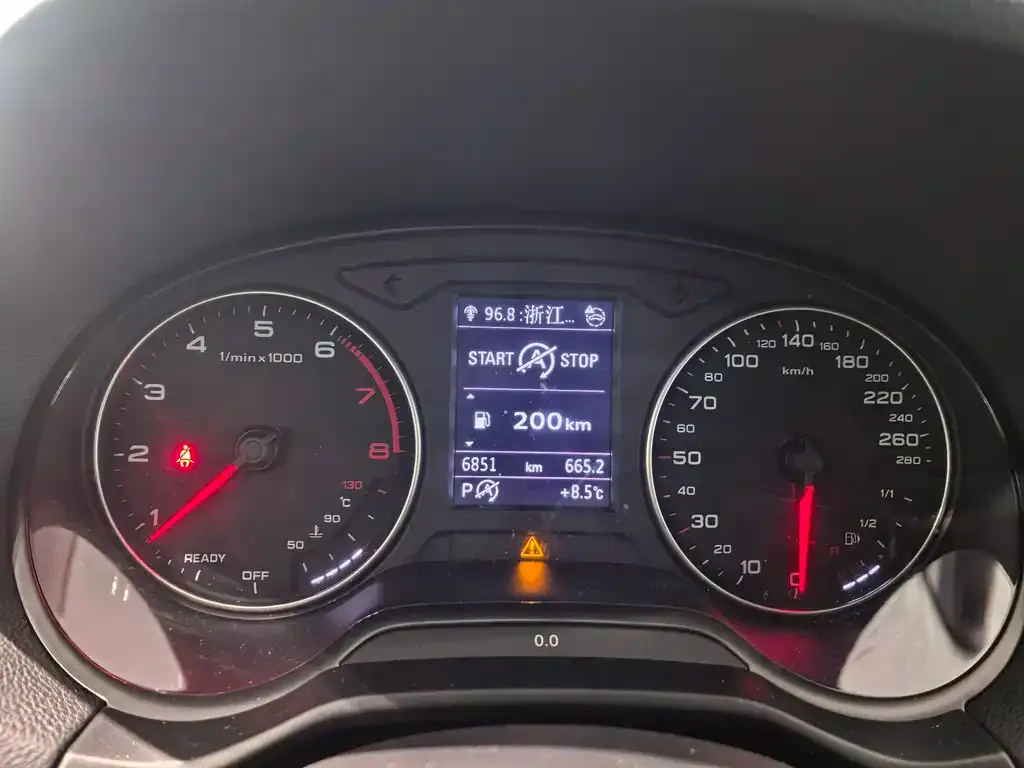 Audi Q2L 2025 из CN, фото 7