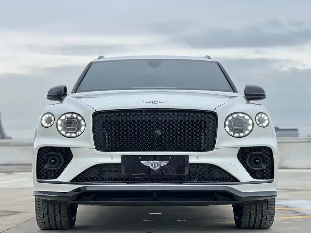 Bentley Bentayga 2022 из CN, фото 5