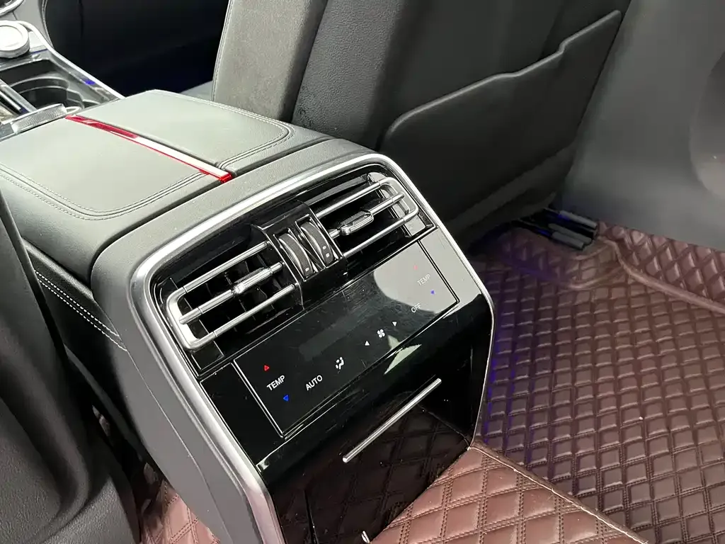 Hongqi H9 2021 из CN, фото 4