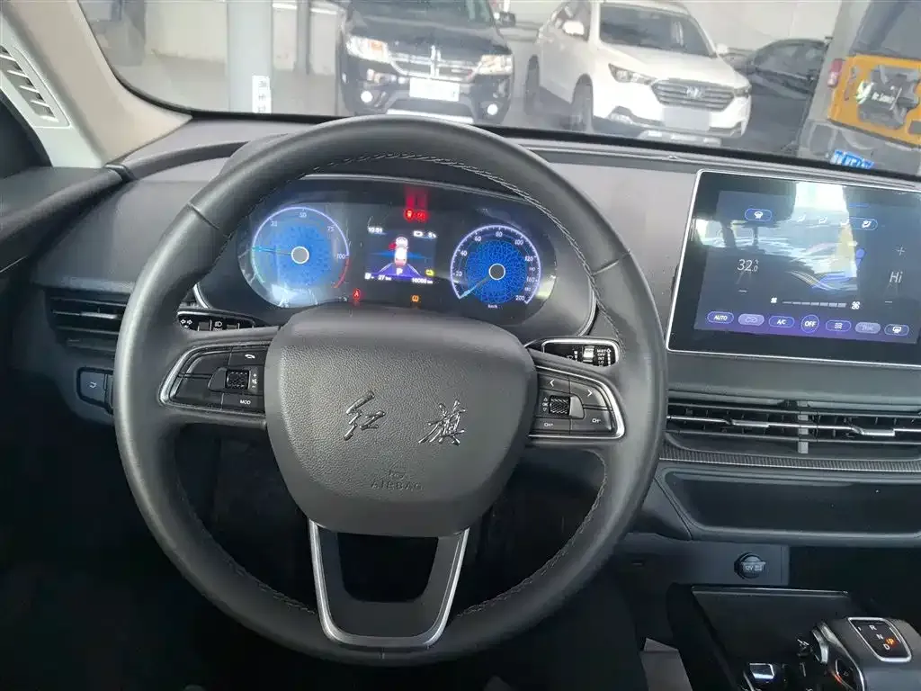 Hongqi E-QM5 2023 из CN, фото 6