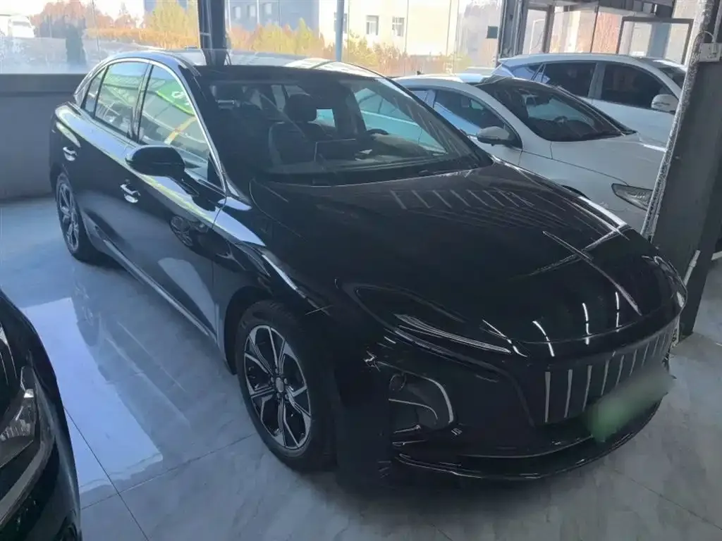 Hongqi E-QM5 2023 из CN, фото 3