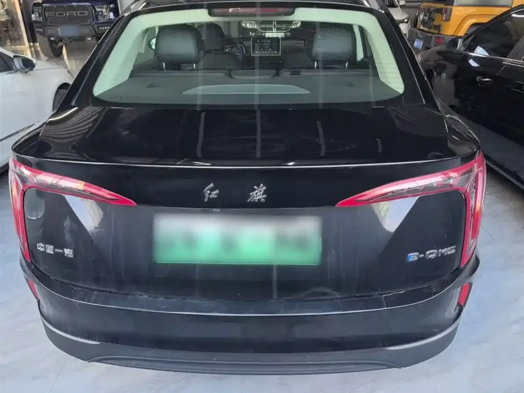 Hongqi E-QM5 2023 из CN, фото 9