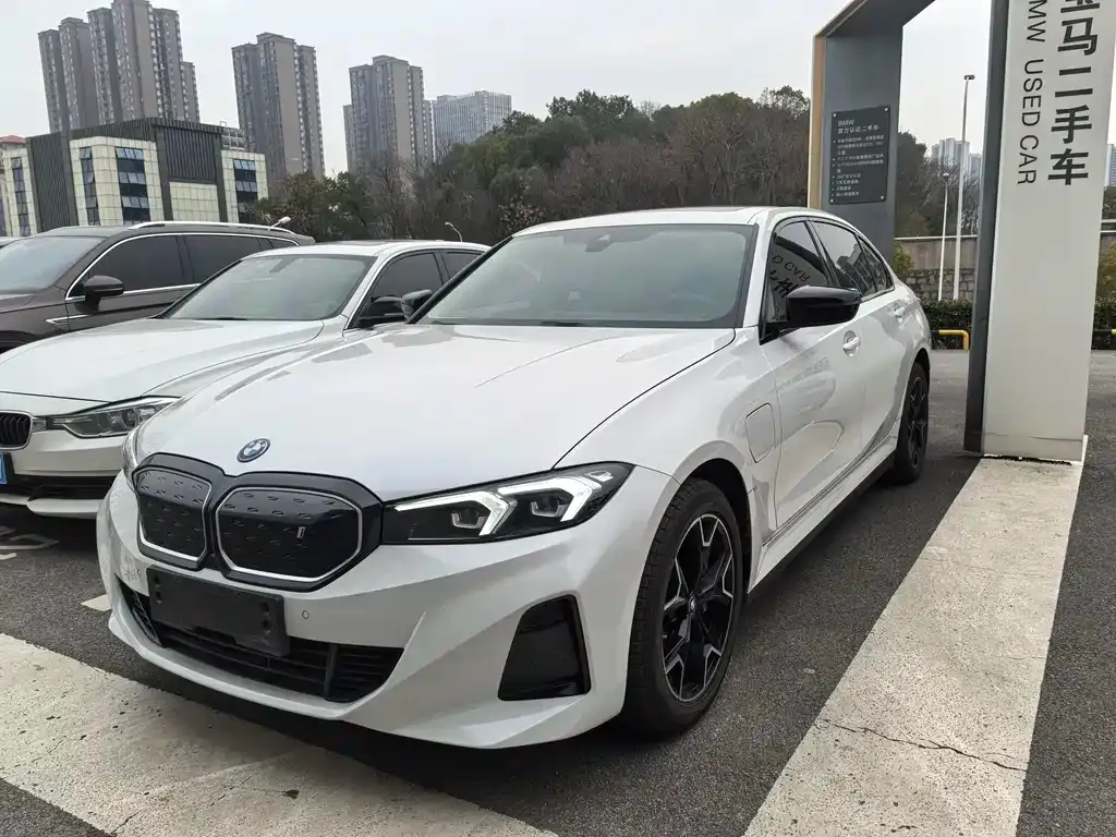 BMW i3 2024 из CN, фото 1