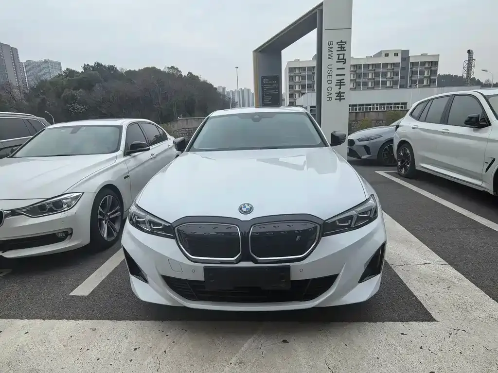 BMW i3 2024 из CN, фото 9