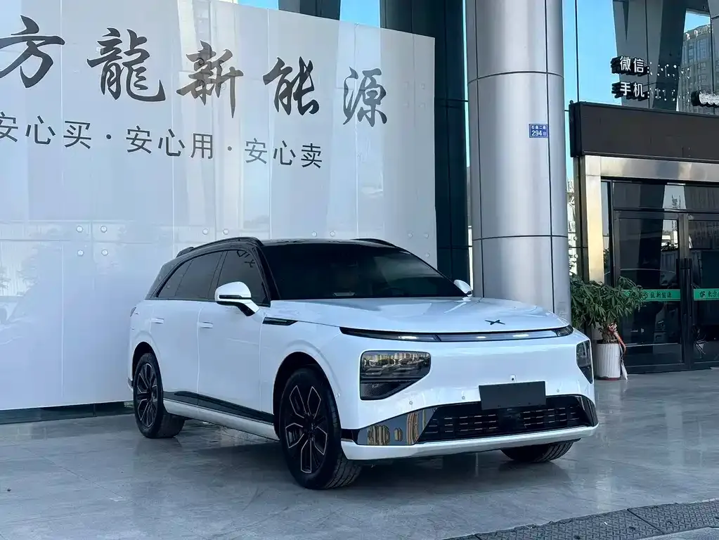 XPeng G9 2025 из CN, фото 8