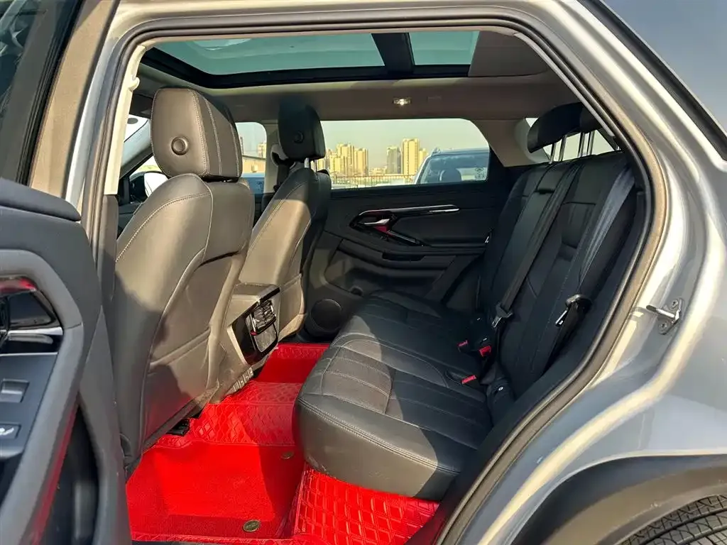 Land Rover Evoque — фото 9