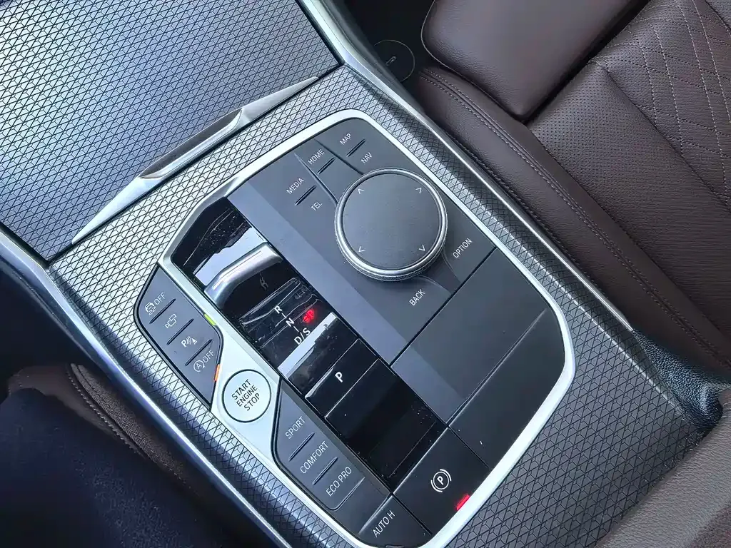 BMW 3 Series — фото 10
