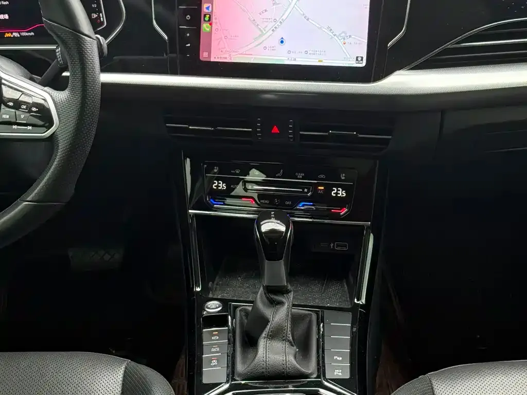 Volkswagen Passat — фото 5