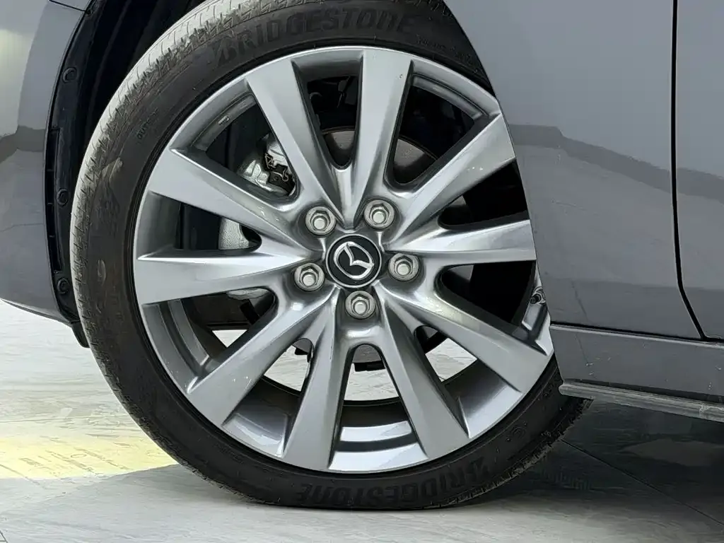 Mazda 3 Axela 2025 из CN, фото 9
