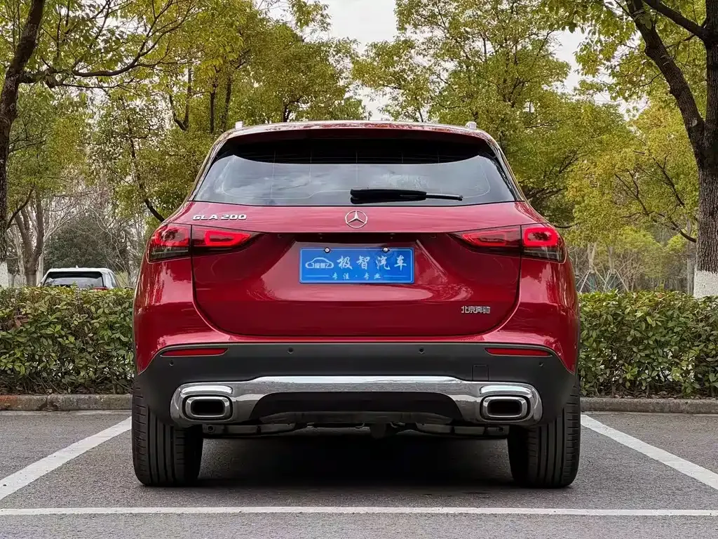 Mercedes-Benz GLA — фото 8