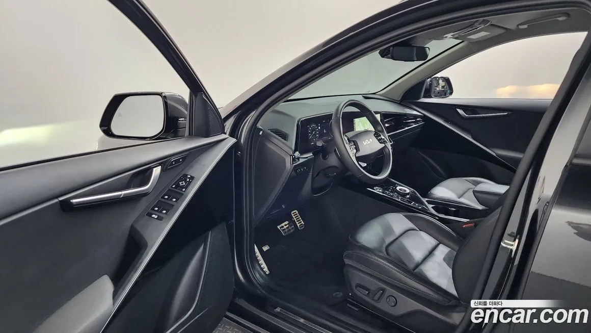 Kia Niro — фото 4