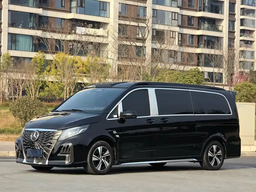 Mercedes-Benz Vito — фото 1