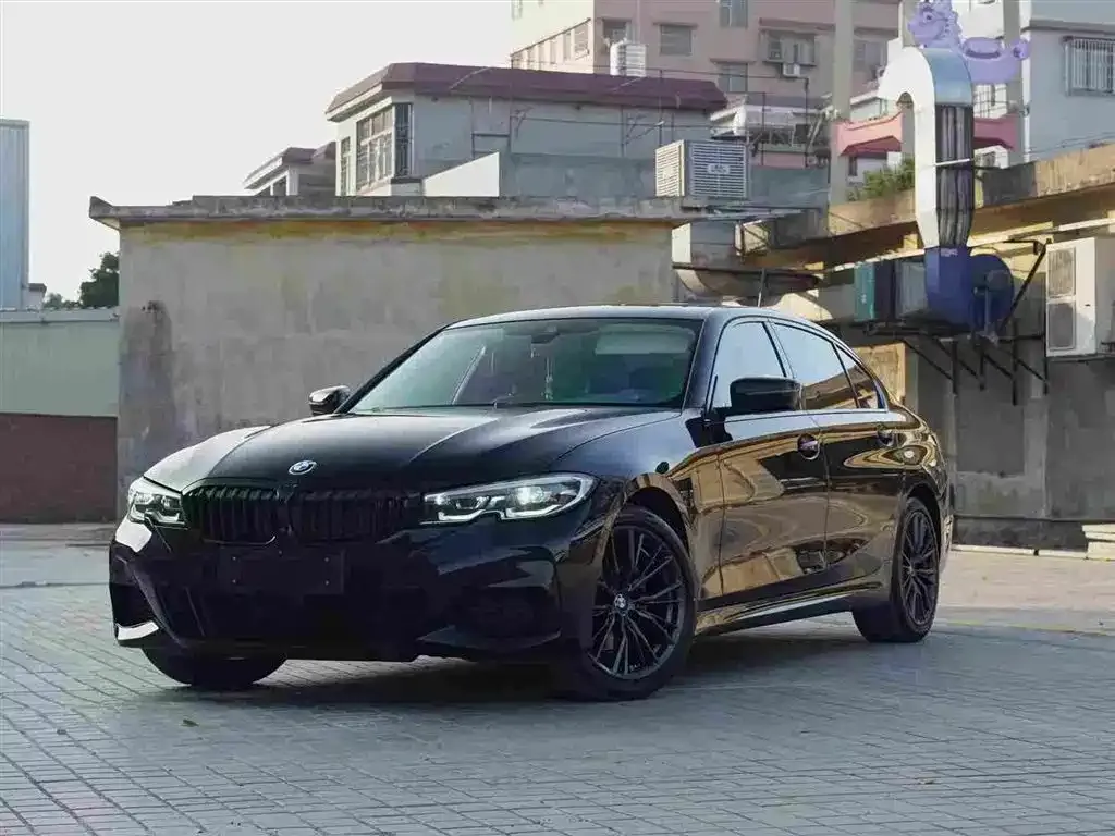BMW 3 Series — фото 1
