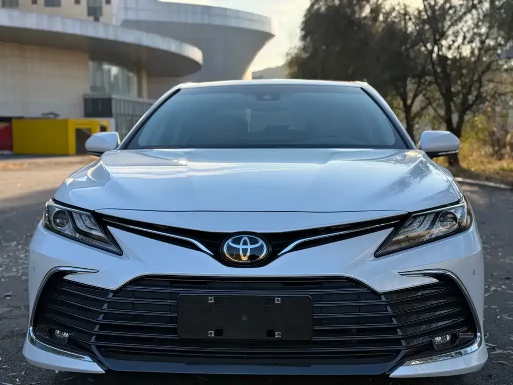 Toyota Camry 2021 из CN, фото 1