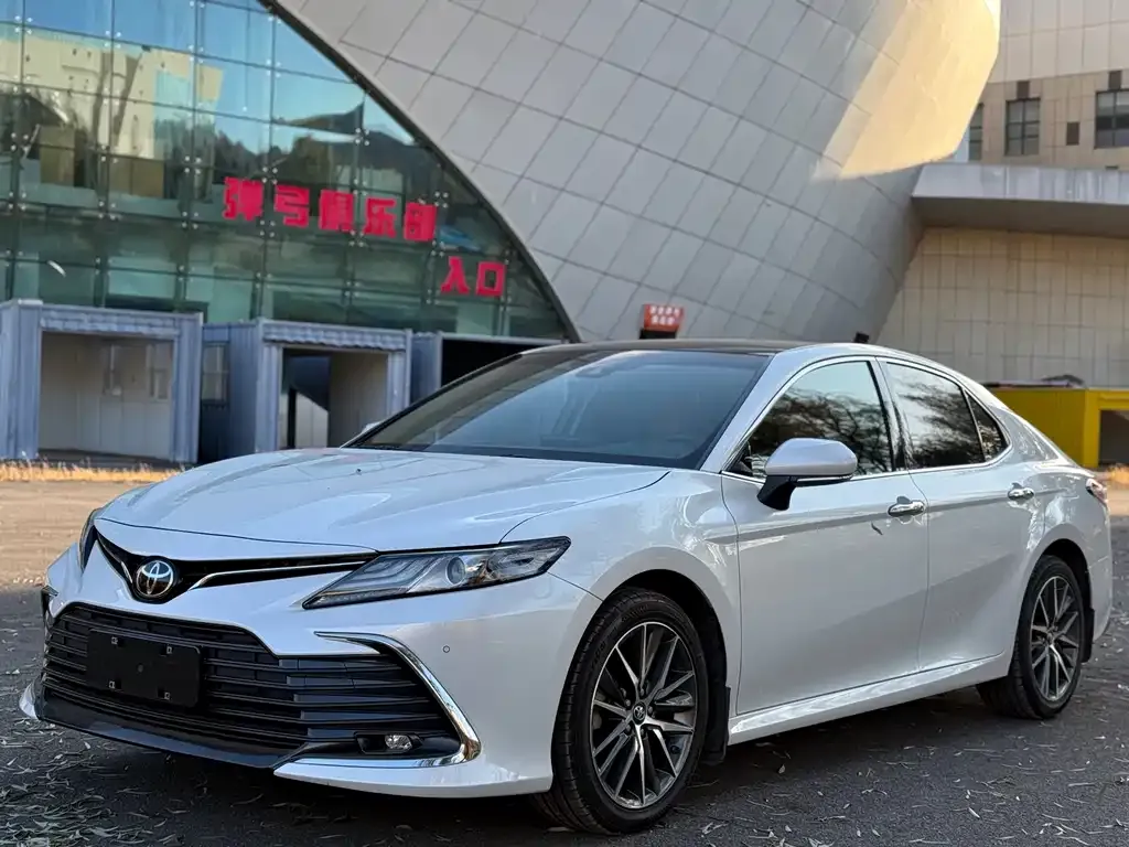 Toyota Camry 2021 из CN, фото 7