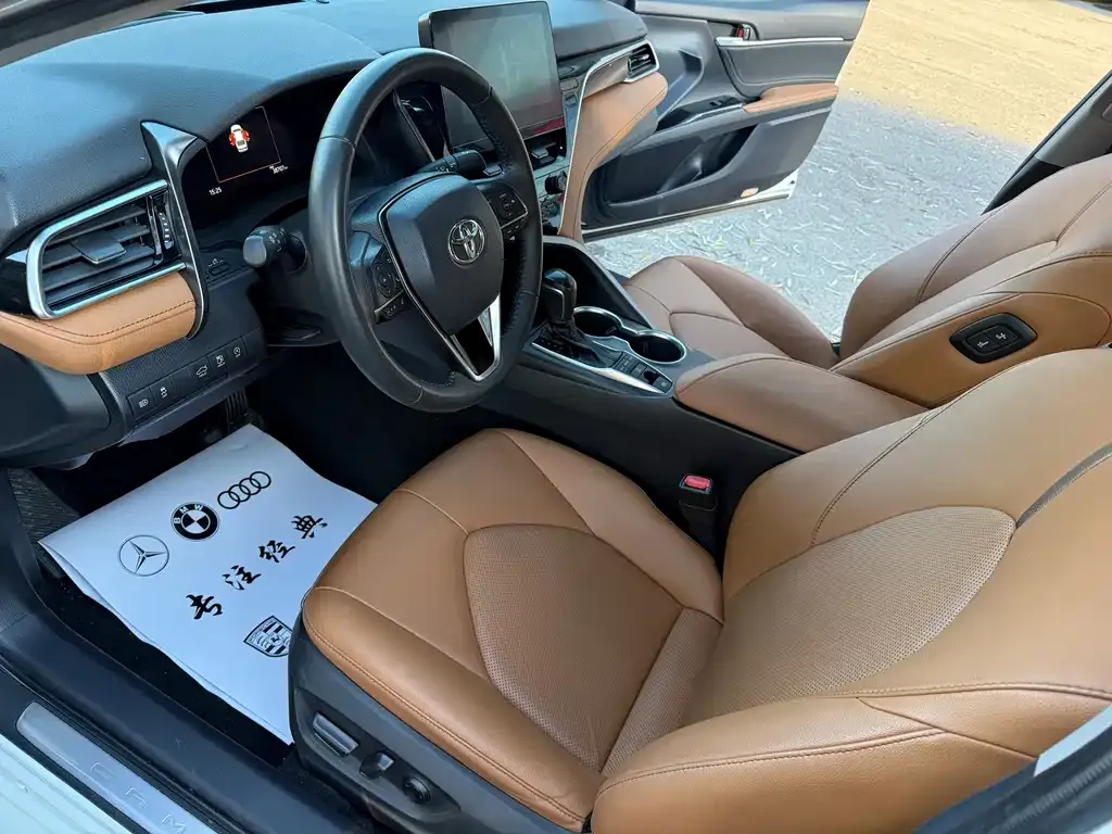 Toyota Camry 2021 из CN, фото 3