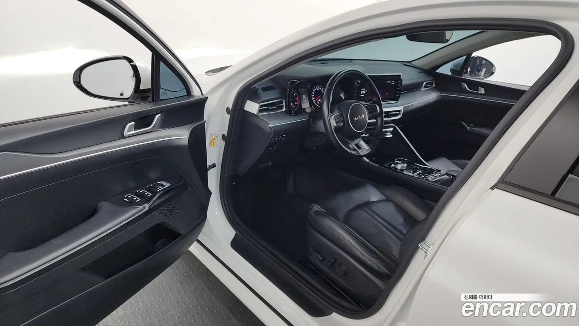 Kia K5 2023 из KR, фото 3