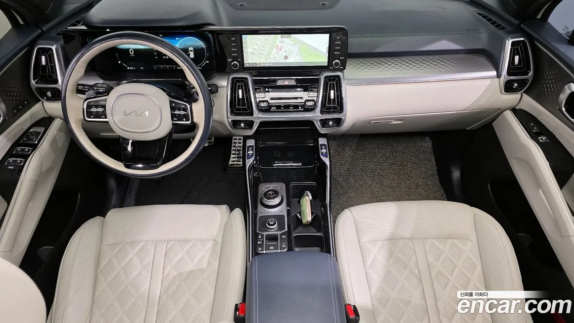 Kia Sorento — фото 9