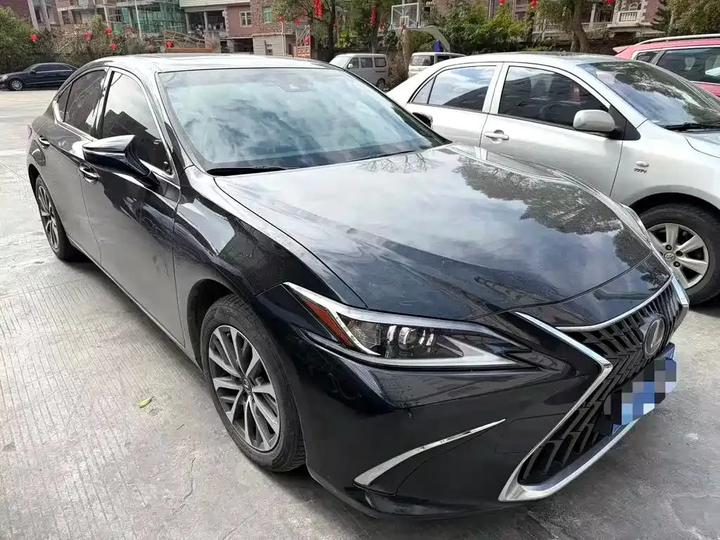 Lexus ES — фото 6