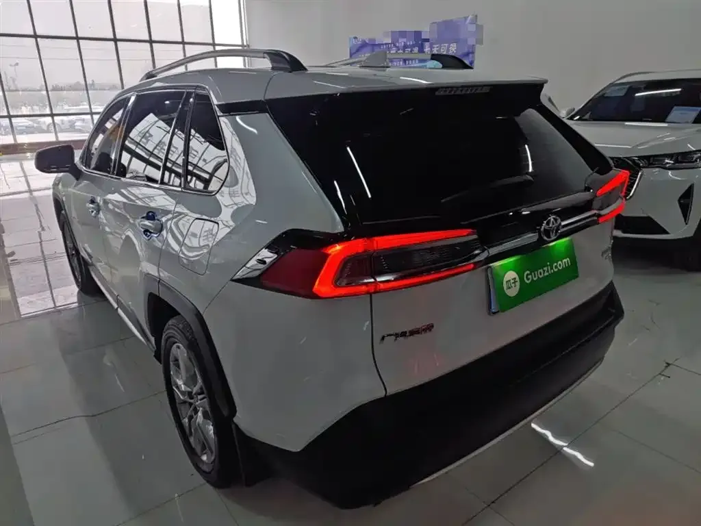 Toyota Wildlander 2021 из CN, фото 8