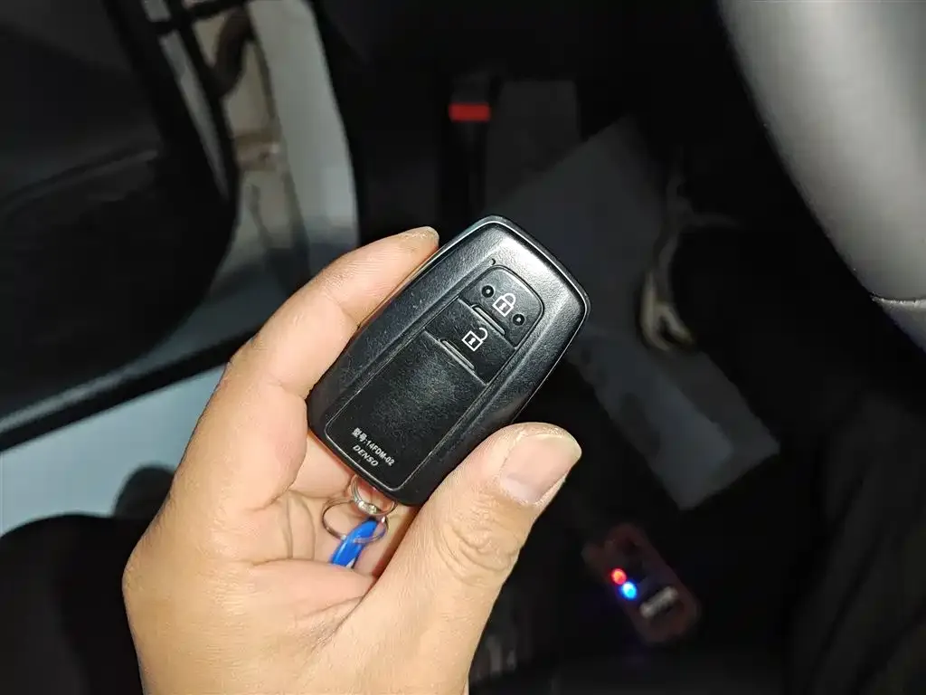 Toyota Wildlander 2021 из CN, фото 2