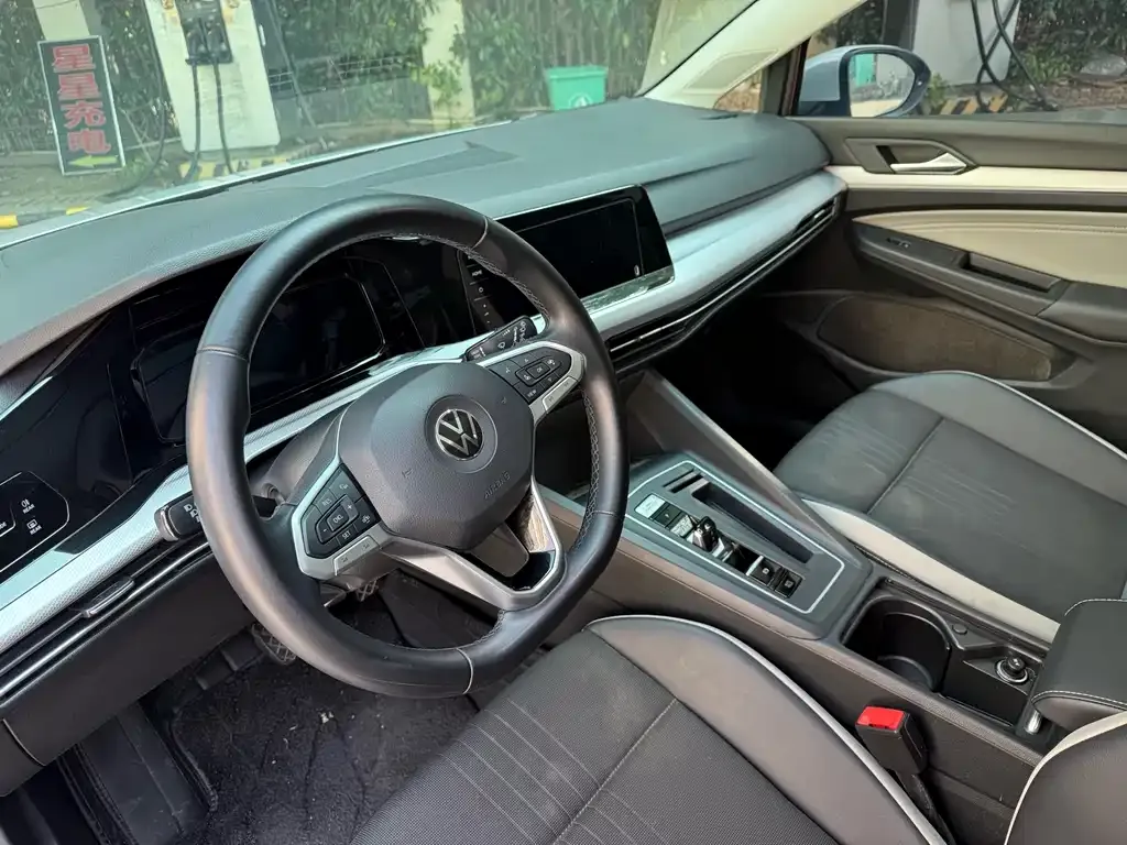 Volkswagen Golf 2021 из CN, фото 9