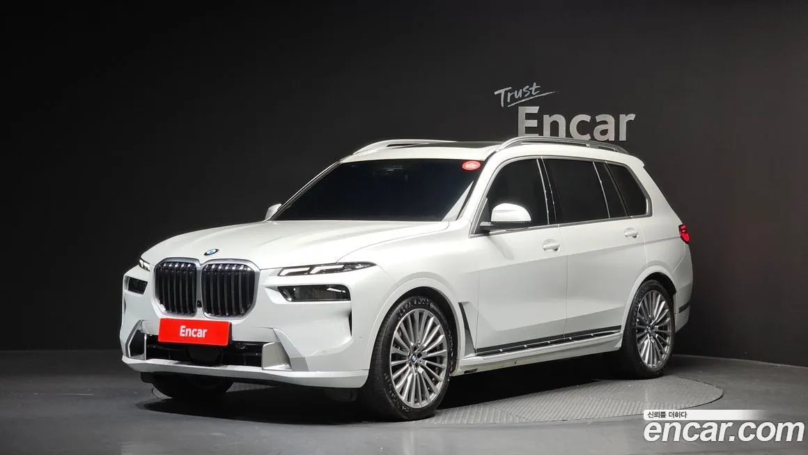 BMW X7 — фото 1