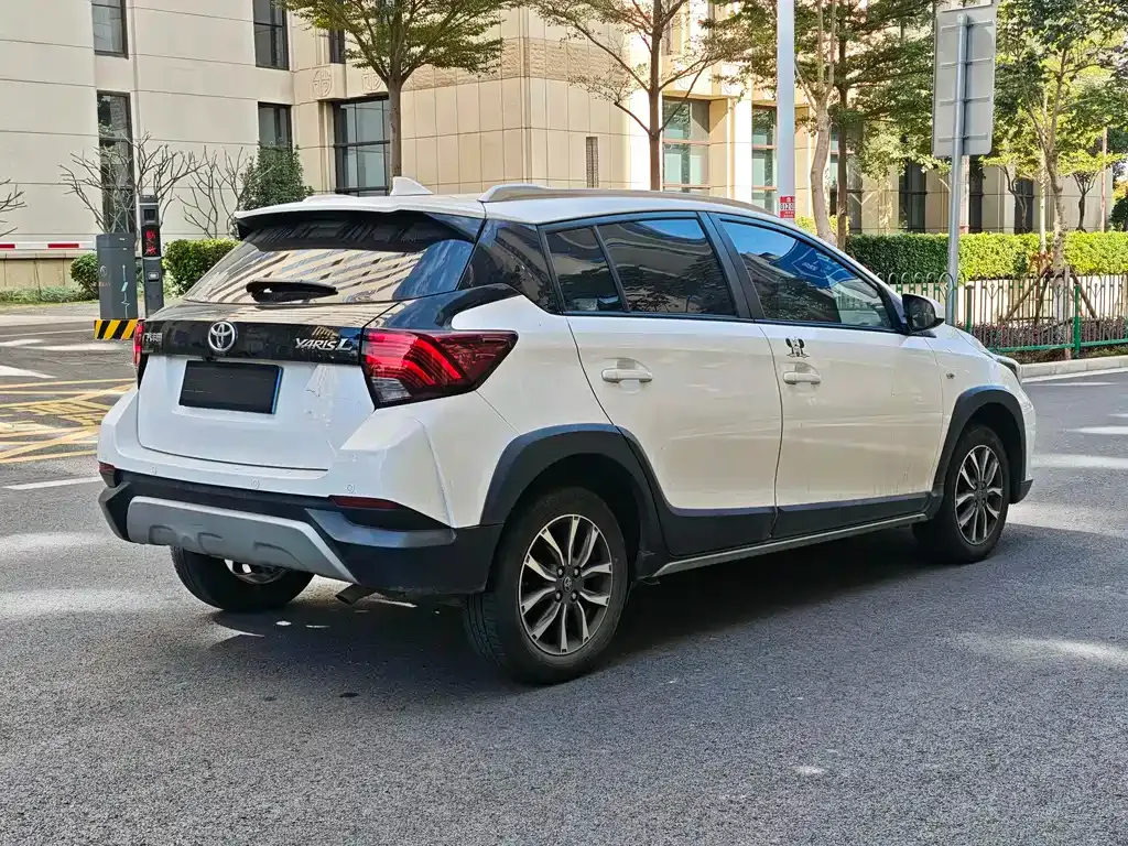 Toyota Yaris L 2022 из CN, фото 5