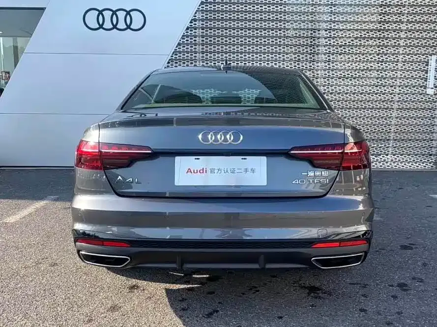 Audi A4L — фото 5