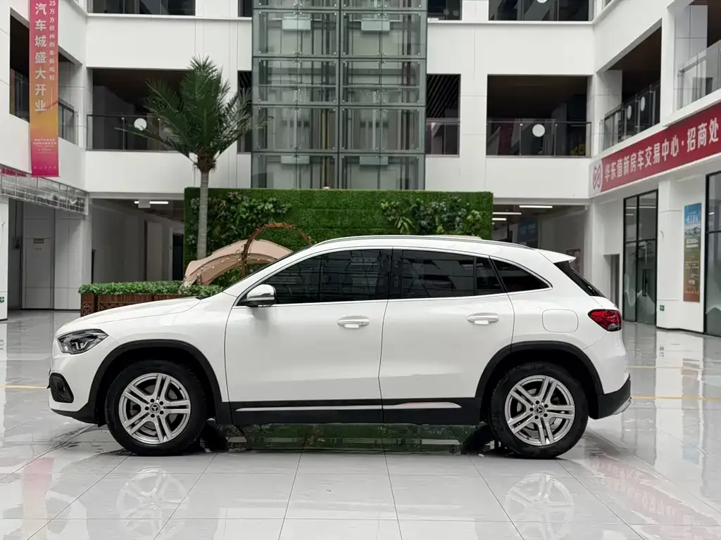 Mercedes-Benz GLA 2022 из CN, фото 10