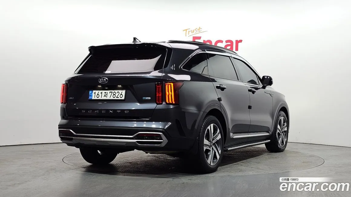 Kia Sorento — фото 3