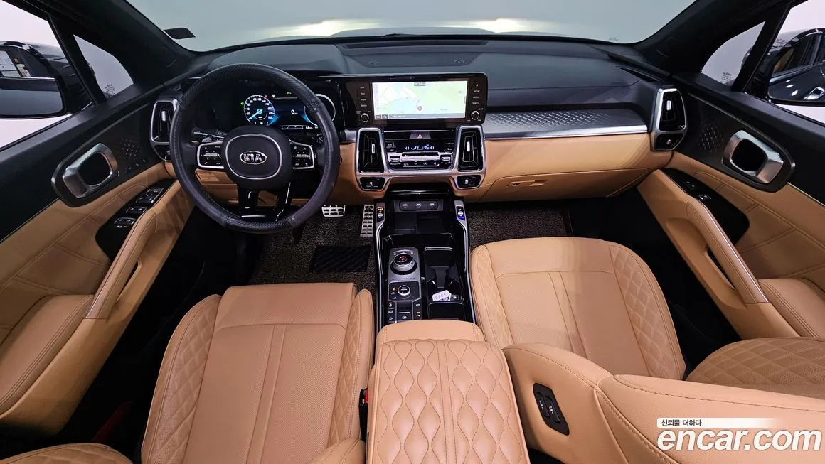 Kia Sorento — фото 6