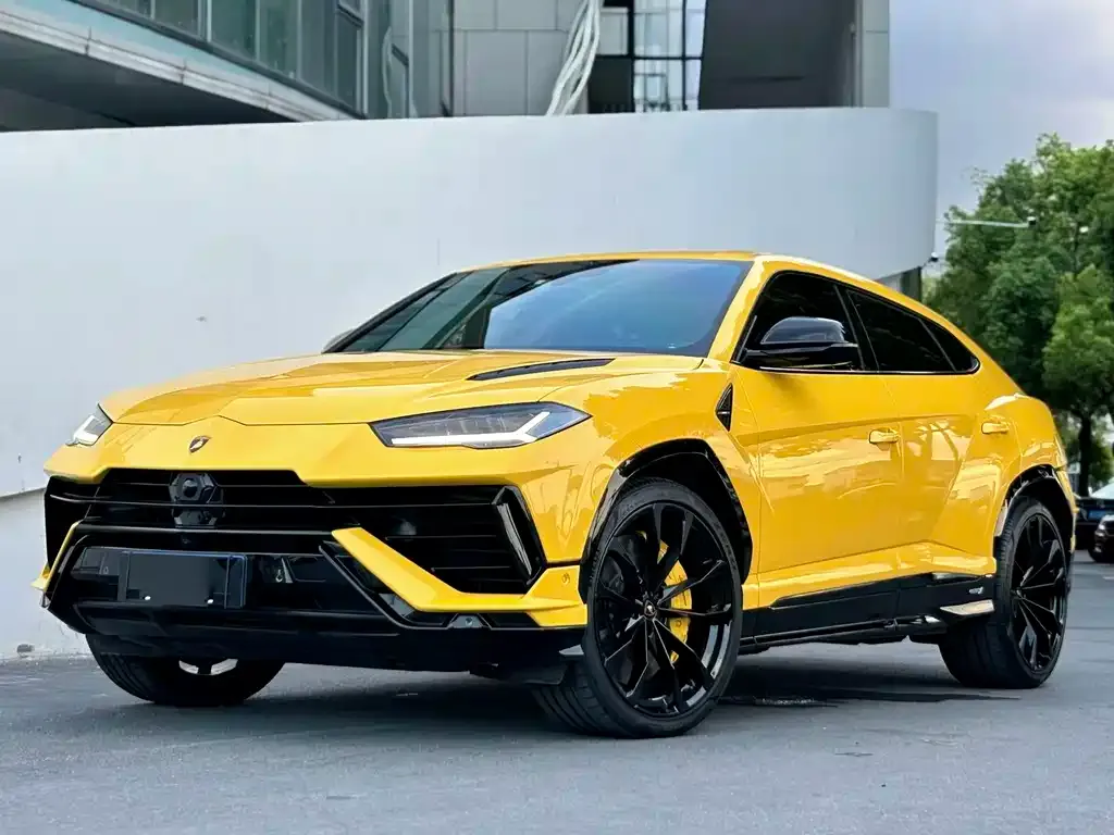 Lamborghini Urus 2024 из CN, фото 1