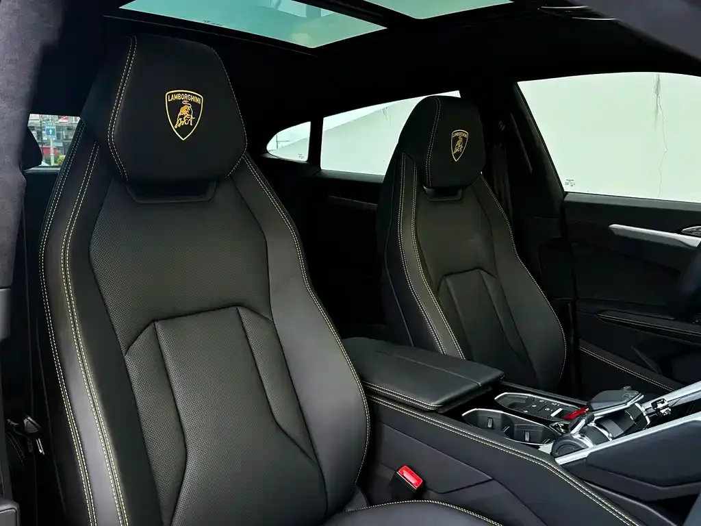 Lamborghini Urus 2024 из CN, фото 9
