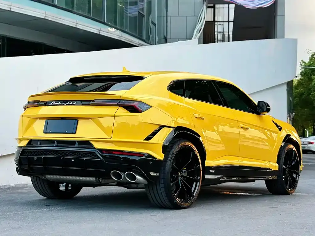 Lamborghini Urus 2024 из CN, фото 4