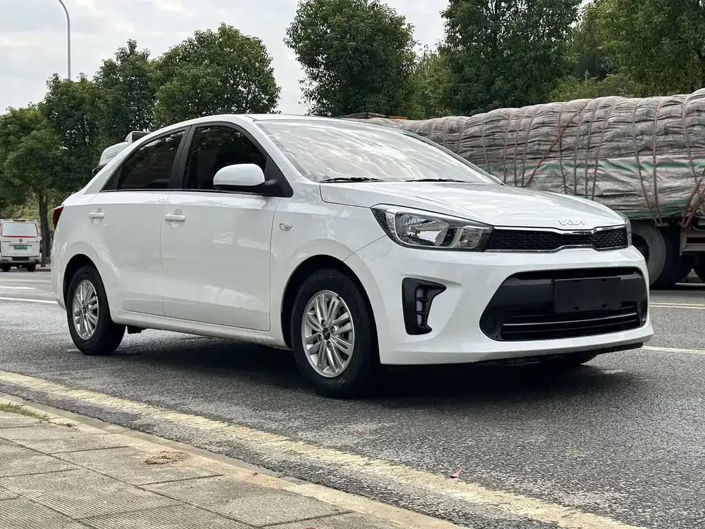 Kia Huanchi 2021 из CN, фото 3