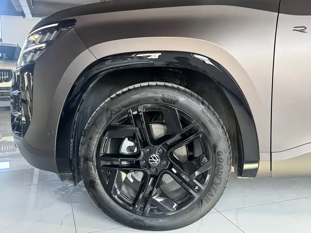 Volkswagen Teramont 2025 из CN, фото 9